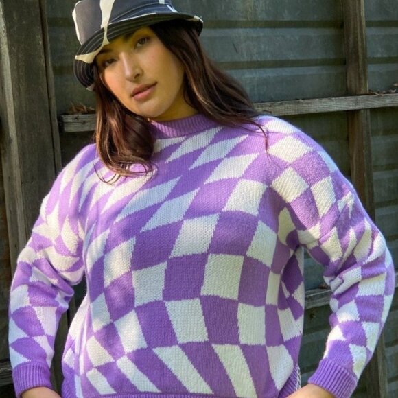Lisa Says Gah Emma Sweater in Purple Warp Check - Picture 2 of 6